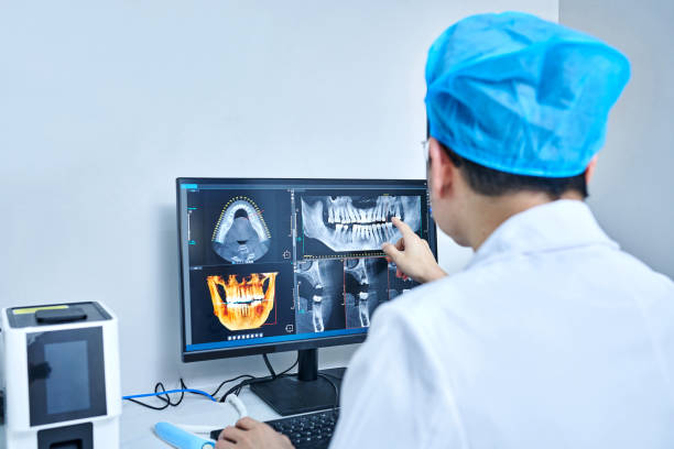 Best Emergency Dental Care for Broken or Chipped Teeth in Roland, IA